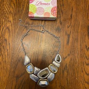 Premier Designs Pioneer Necklace